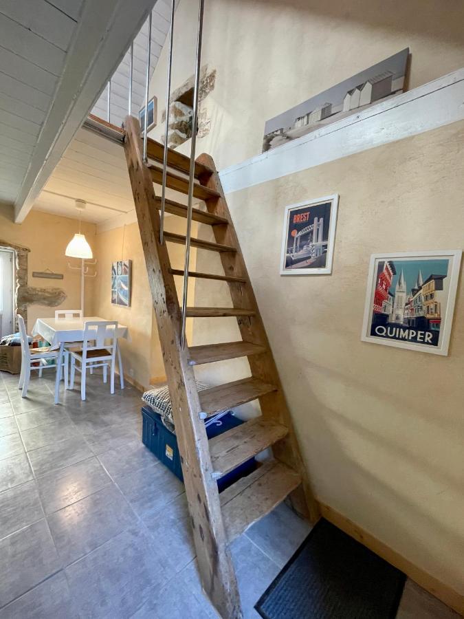 Ferienwohnung Authentique Penty Au Coeur Du Bourg Roscanvel Exterior foto