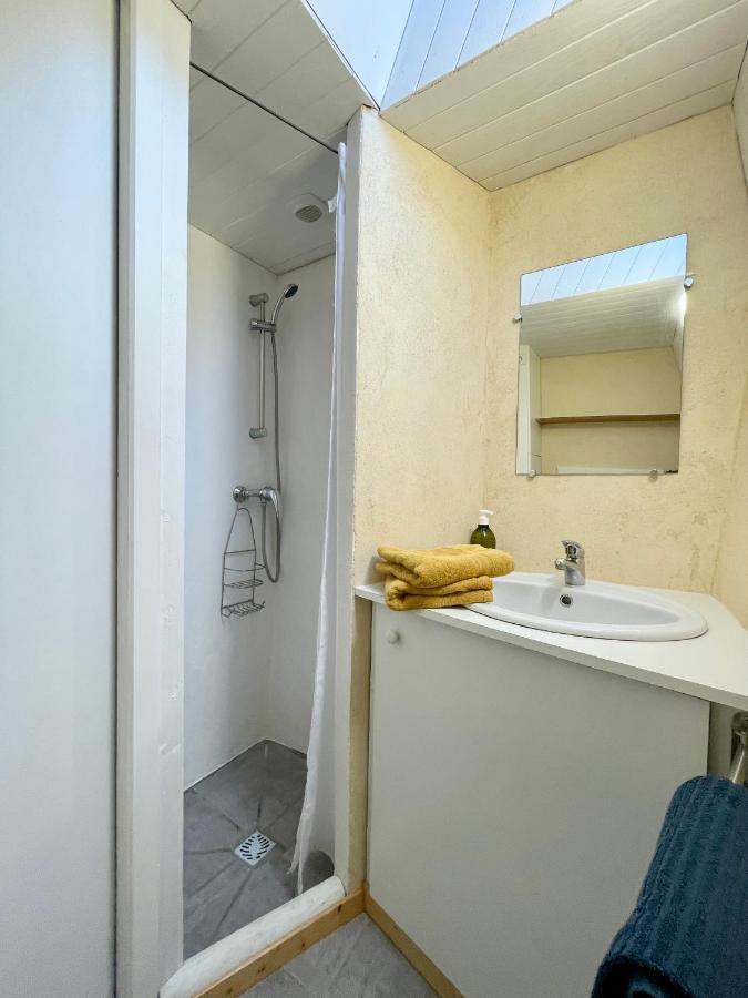 Ferienwohnung Authentique Penty Au Coeur Du Bourg Roscanvel Exterior foto